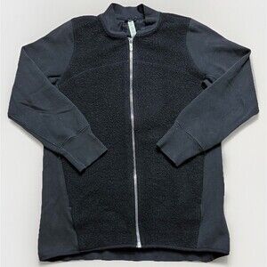 Lululemon Black Women's Stand Out Sherpa Fleece Jacket Full Zip Size 10 Sweater